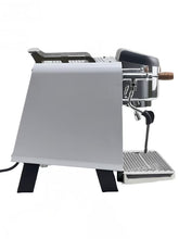 โหลดรูปภาพลงในเครื่องมือใช้ดูของ Gallery KREMA - KM10B