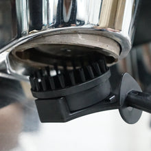 โหลดรูปภาพลงในเครื่องมือใช้ดูของ Gallery แปรงล้าง หัวชงเครื่องชงกาแฟ 58 มม.