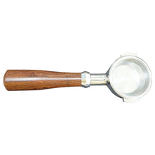 โหลดรูปภาพลงในเครื่องมือใช้ดูของ Gallery Barista Space E61 Portafilter Bottomless