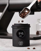 โหลดรูปภาพลงในเครื่องมือใช้ดูของ Gallery Barista Space Coffee Dosing Cup Scale
