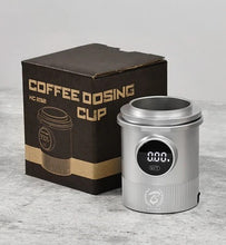 โหลดรูปภาพลงในเครื่องมือใช้ดูของ Gallery Barista Space Coffee Dosing Cup Scale
